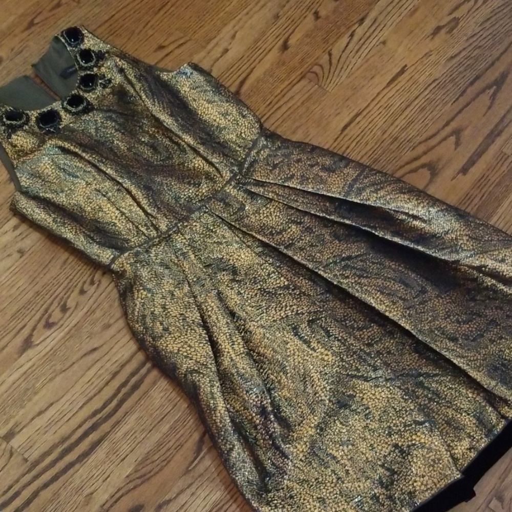 Gorgeous CARMEN MARC VALVO